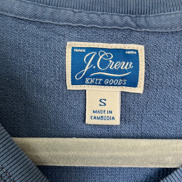Super soft j crew lightweight sweatshirt - Picture 2 of 3